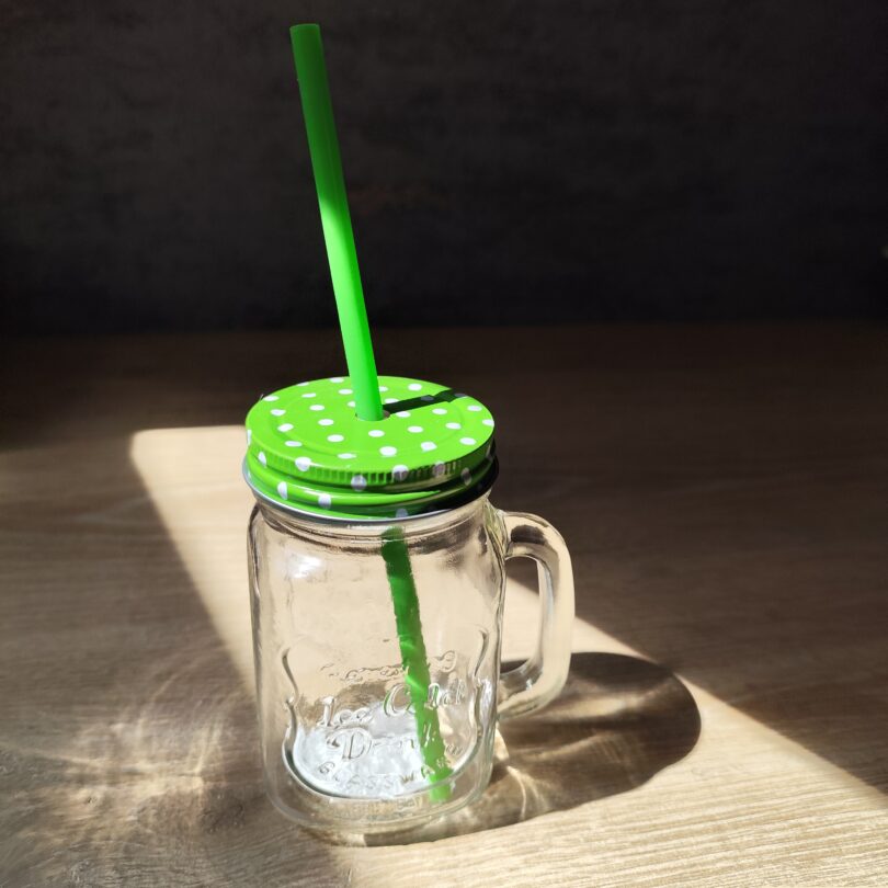 Teeglas mit Deckel und Strohhalm 4 Teeglas Deckel Strohhalm Grün bei Tee-Express kaufen