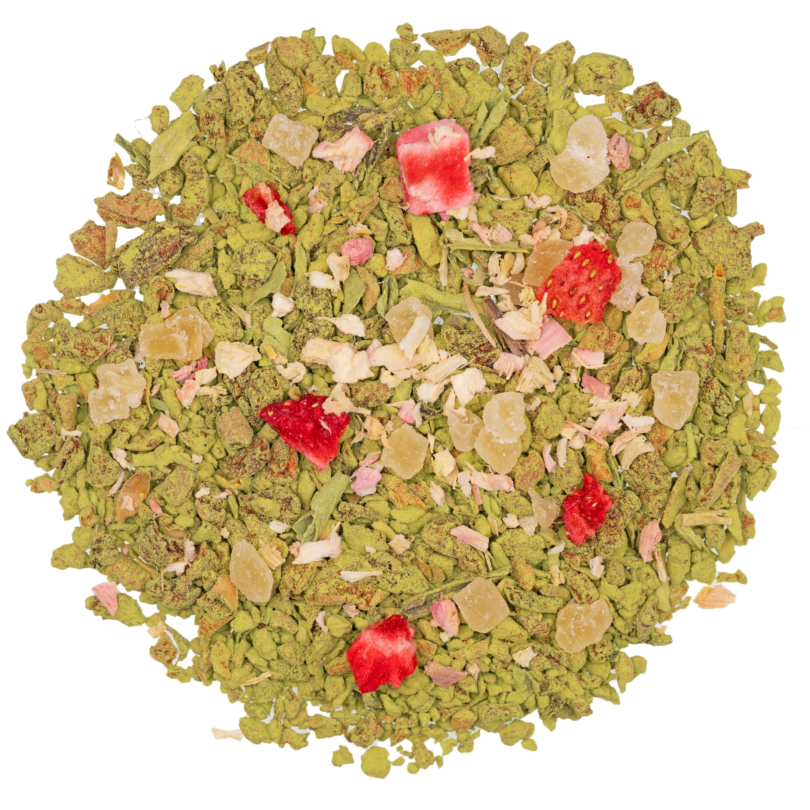 Cold Brew Matcha Strawberry 2 Cold Brew Matcha Strawberry Früchtetee mit Erdbeeren, Matcha und Fruchtstücken