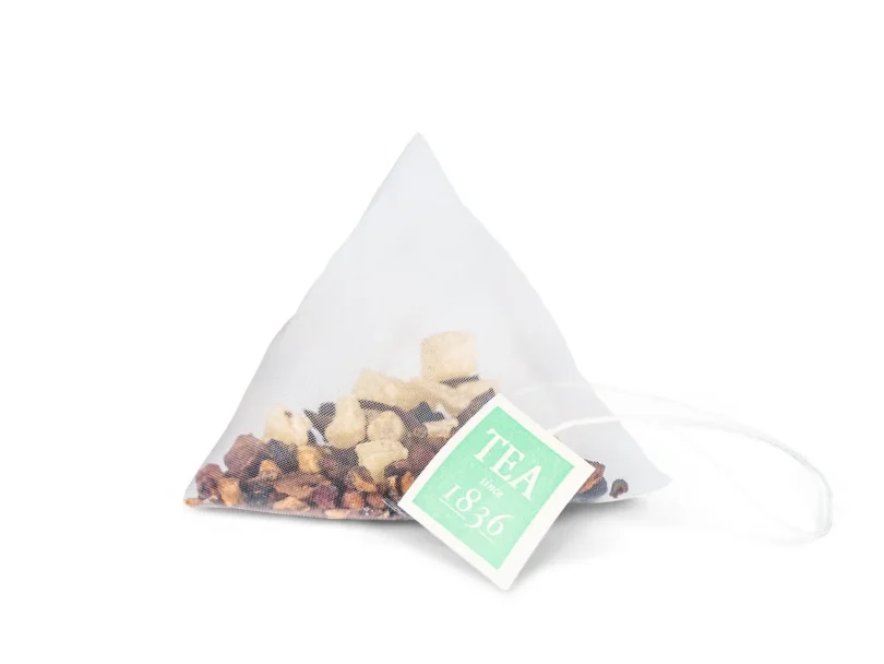 Pyramidenbeutel mit Früchtetee für optimale Aromaentfaltung